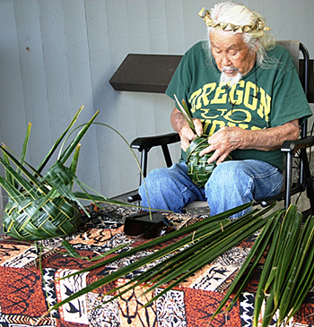 Hawaii Puuhonua weaver